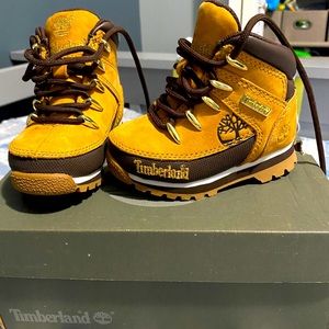 Timberland toddler shoes